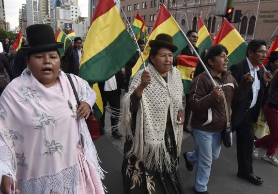 'A la cárcel o a la presidencia”, la consigna de Carlos Mesa en Bolivia