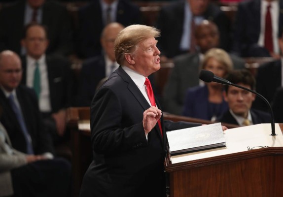 Trump ratifica su apoyo a Guaidó como 'presidente interino' de Venezuela