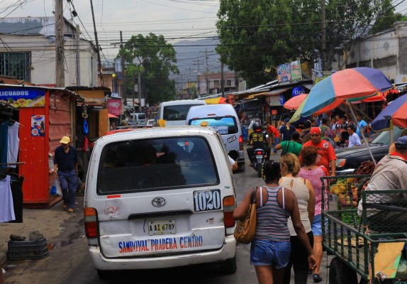 Plan de ordenamiento vial sigue adelante, asegura Calidonio