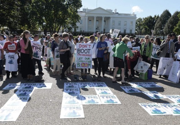 Honduras lanza última y crucial ofensiva diplomática por el TPS