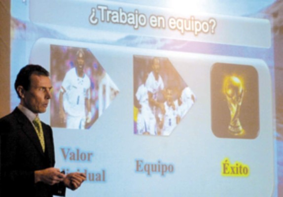 'Suazo es fantástico”