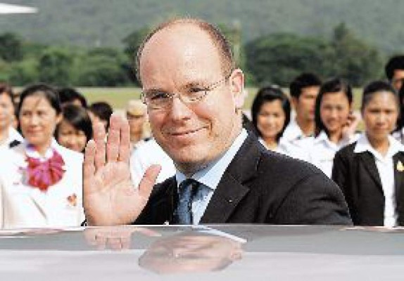 Alberto confiesa ser normal