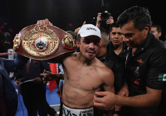 Juan Manuel Márquez derrota a Mike Alvarado y va por Pacquiao