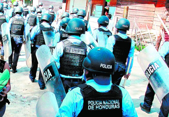 Diputados someterán a primer debate la nueva Ley de la Policía