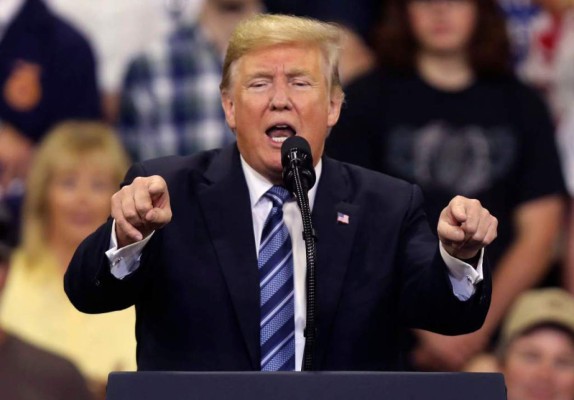 Trump promete revelar sus impuestos antes de las elecciones de 2020