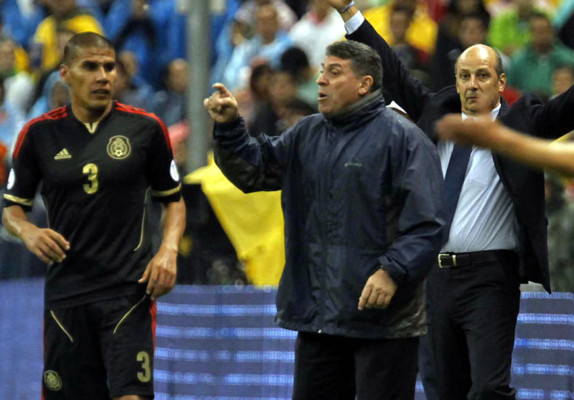 Suárez: 'De nada vale ganar a México si no vamos al Mundial'