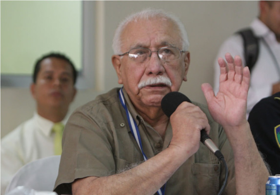 Ramón Custodio se postula para seguir dirigiendo el Conadeh