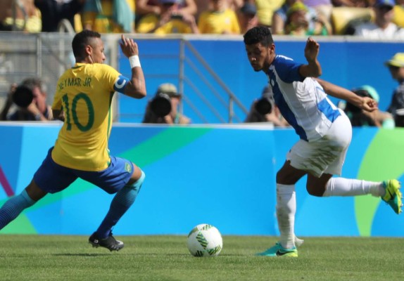 El tuit de Neymar tras el triunfo ante Honduras