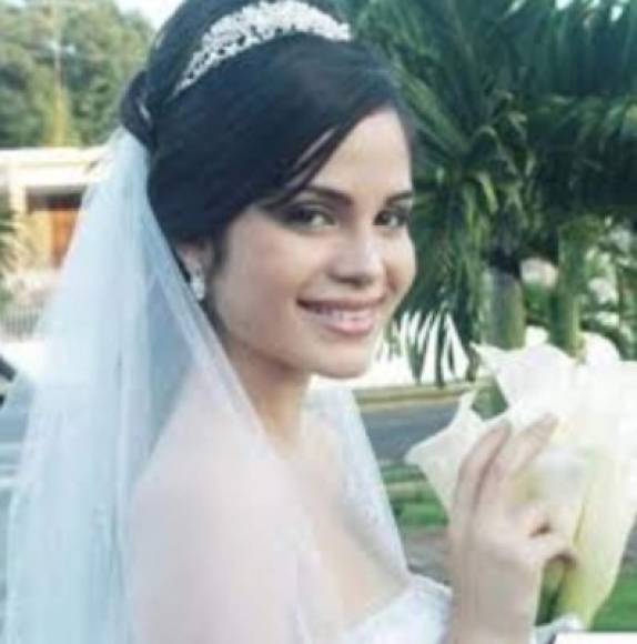 Natti Natasha; filtran fotos de la boda secreta de la reggaetonera