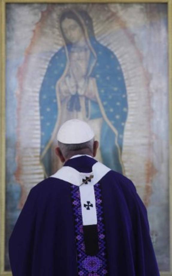 Bergoglio insistió en que la homilía se diera en lenguas indígenas.