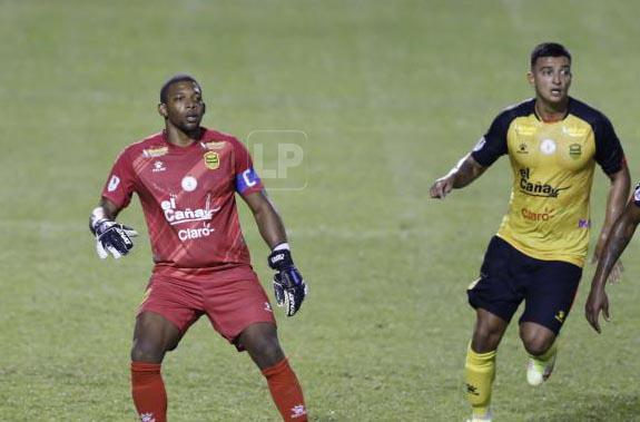 ¡El Real España le pone  ultimátum a Buba López!