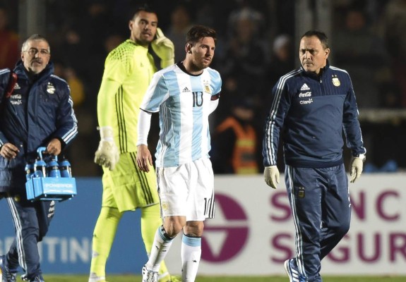 Messi mejora de su lesión sufrida ante Honduras