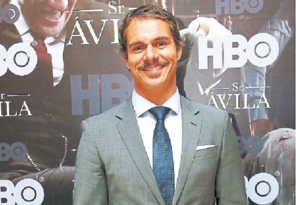 Tony Dalton disfruta siendo malo