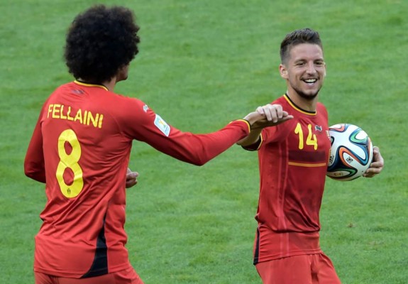 Bélgica remonta y gana a Argelia en su debut en el Mundial