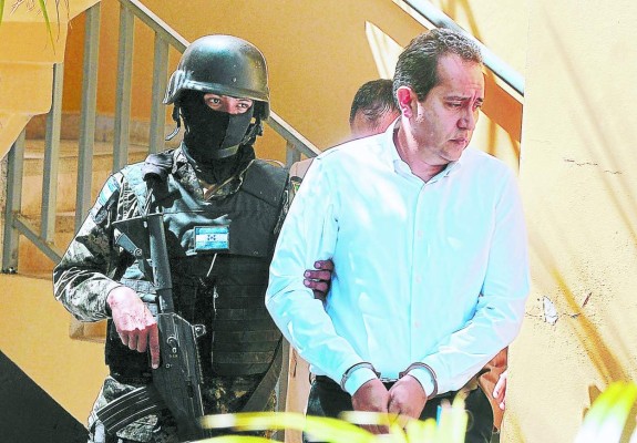 Esposas de exfuncionarios del IHSS servían de testaferros