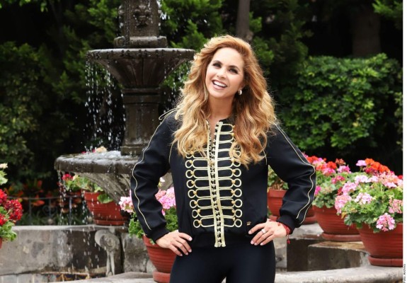 Lucero revela que ella y su hija se contagiaron de covid-19