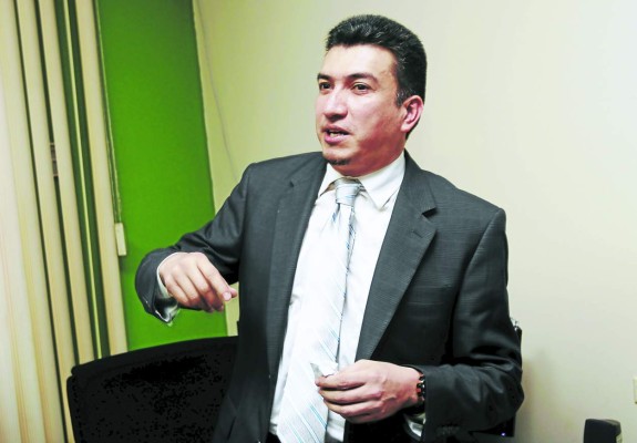 Buscan en EUA bienes comprados con fondos del Seguro Social de Honduras