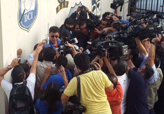 Capturan a expresidente de la Federación de El Salvador