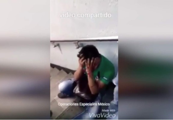 Mujer le da paliza a hombre que la acosó en el metro