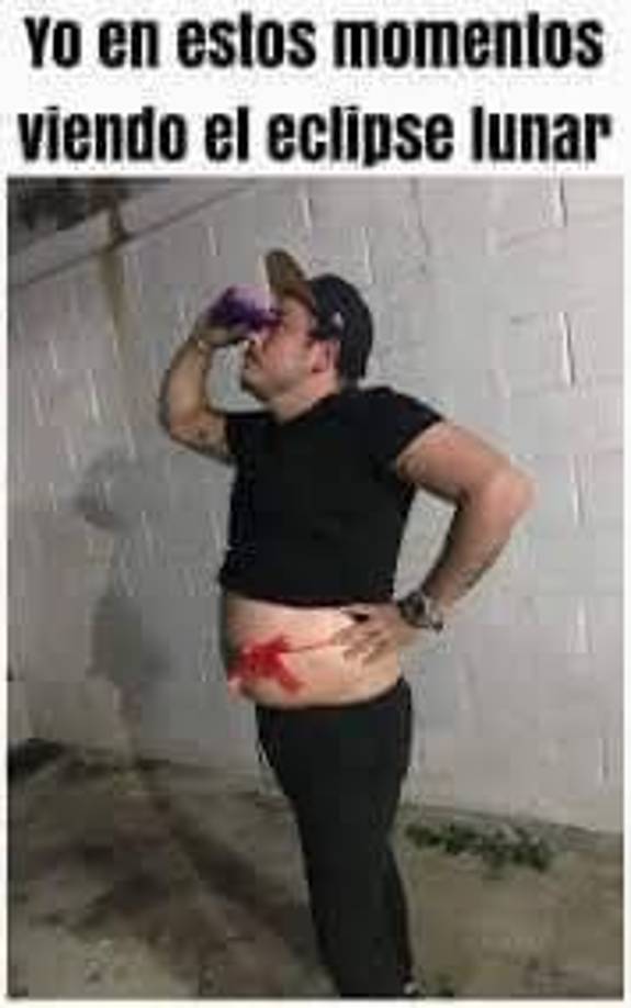 El meme donde se observa a un joven con un listón en color rojo en el estómago también fue objeto de risa a nivel nacional, puesto que hay mitos donde el eclipse afecta los embarzos, cosa que descartan los expertos en salud y la ciencia.