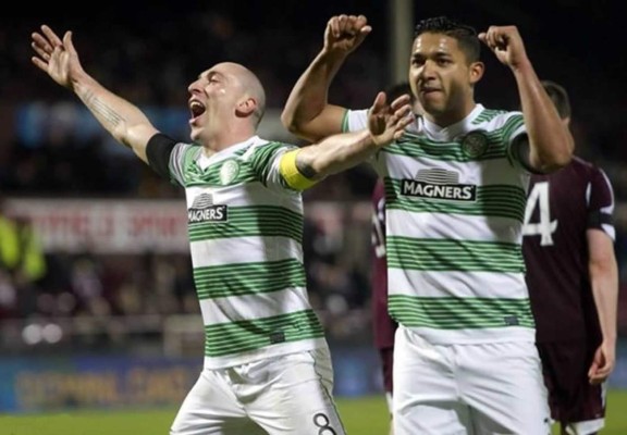 El Celtic de Emilio saca ventaja en playoffs de Champions