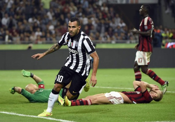 La Juventus arrebata el liderato al Milan con un gol de Tévez