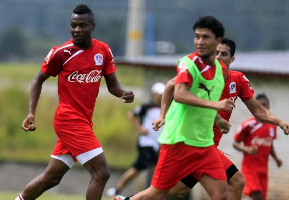 Kevin Álvarez y su nuevo look al estilo de Pogba