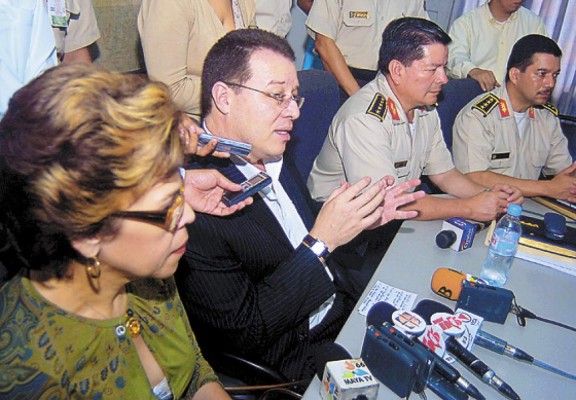 Militares vuelven a controlar la Enee