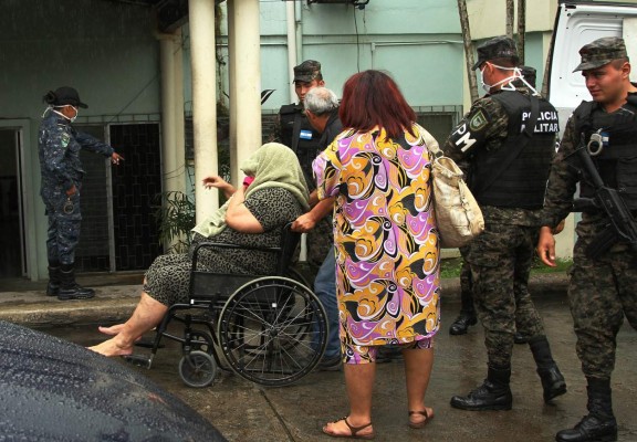 Dictamen forense determinará si a Ada Muñoz le otorgan medidas sustitutivas