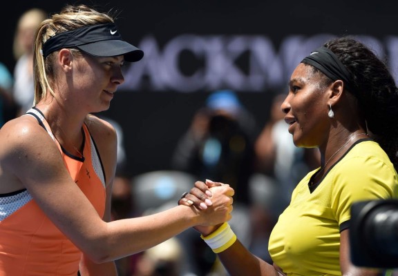 Serena Williams vence a Sharapova y jugará semi en Australia