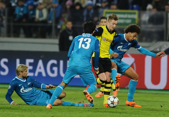 Borussia Dortmund deshace a un decepcionante Zenit