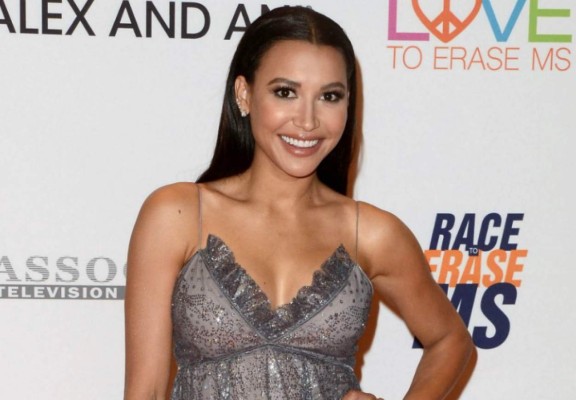 Autoridades piden a los fans de Naya Rivera que no interfieran en la búsqueda de su cuerpo