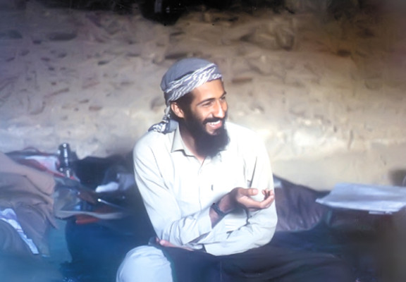 Hija de Bin Laden vio a EUA matar a su padre