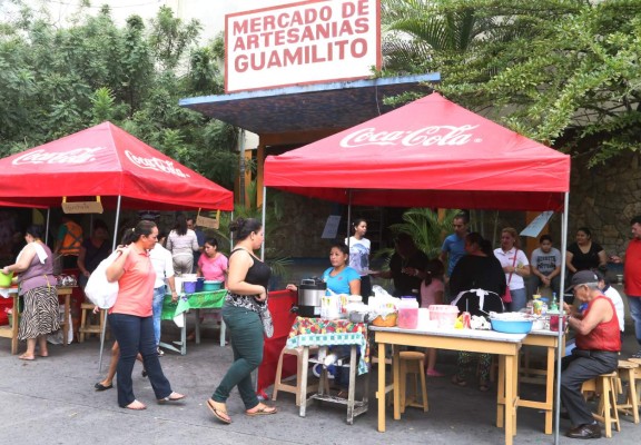 Con feria promueven artesanías en Guamilito