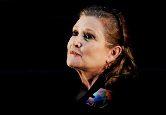 Carrie Fisher en cuidados intensivos tras un infarto