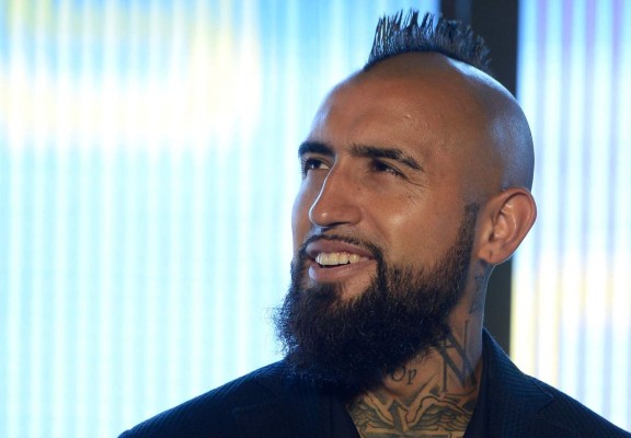 Arturo Vidal inicia campaña de apoyo para los afectados del coronavirus