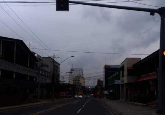 Masa de aire frío ingresará el viernes en la noche a Honduras