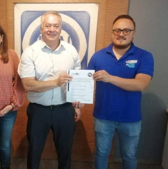 En México, 33 personas han sido asesinadas en episodios de violencia electoral entre el 4 de junio y el 7 de febrero pasados, 16 de las cuales eran aspirantes a una candidatura, según un estudio de Laboratorio Electoral, una firma privada de análisis e investigación.