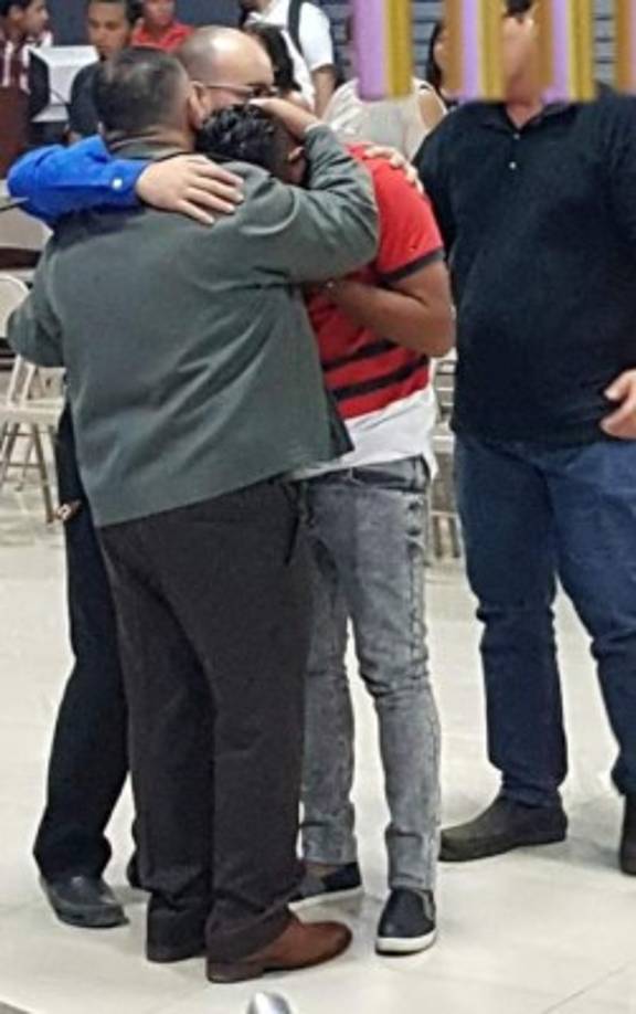 Mario Martínez informó en sus redes sociales la decisión de convertirse en cristiano. Inmediatamente ha recibido comentarios positivos.