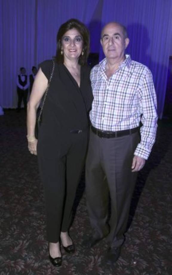 Maribel y George Andonie.