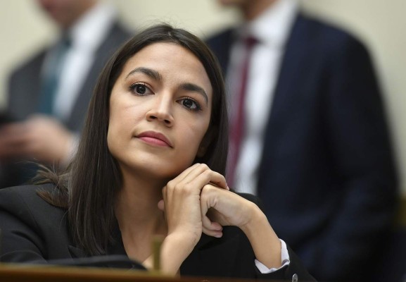 Alexandria Ocasio-Cortez ocupará rol esencial en equipo de trabajo de apoyo a Biden