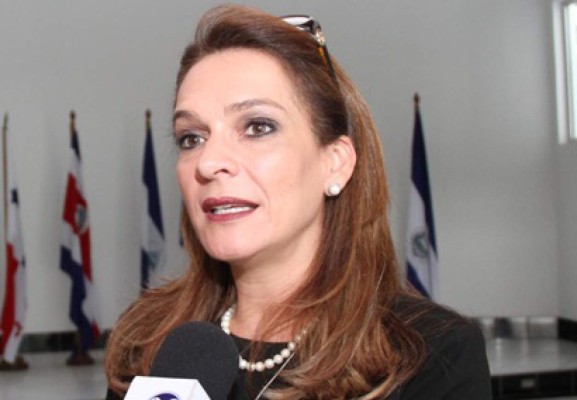 'Llegó el momento de una mujer en la presidencia'