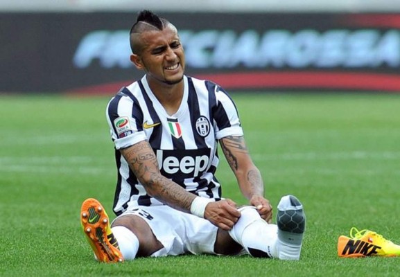 Vidal será operado y enciende las alarmas en Chile