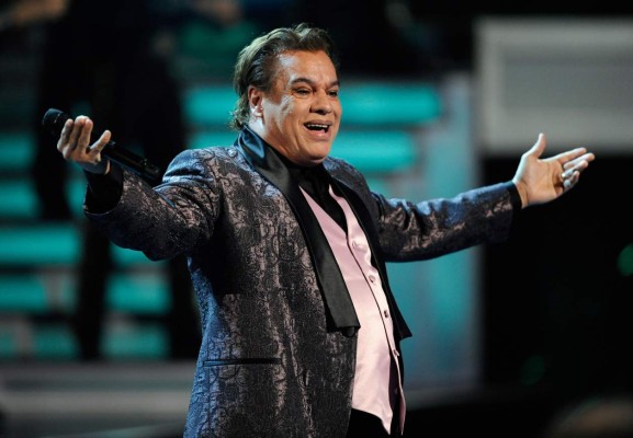 Aseguran que Juan Gabriel tiene más hijos