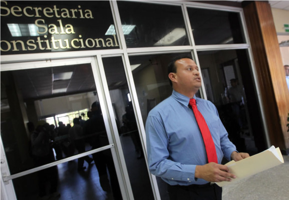 Jueces separados interponen recurso de amparo