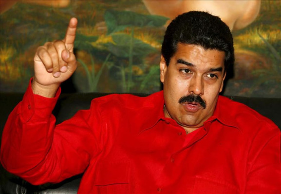 Maduro decreta tres días de duelo por la muerte de Mandela