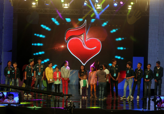 Teletón Honduras 2013 contabiliza más de 15 millones de lempiras