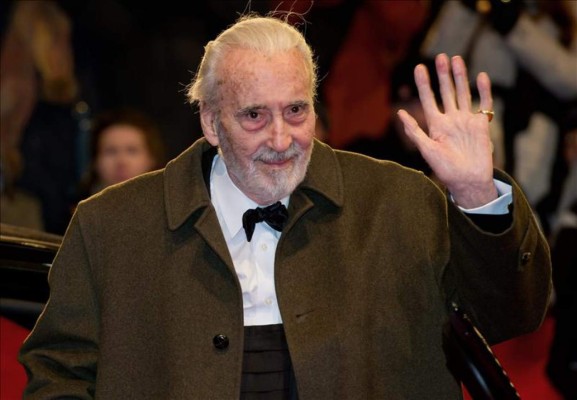 Muere Christopher Lee que encarnó a Saruman en el Señor de los Anillos  