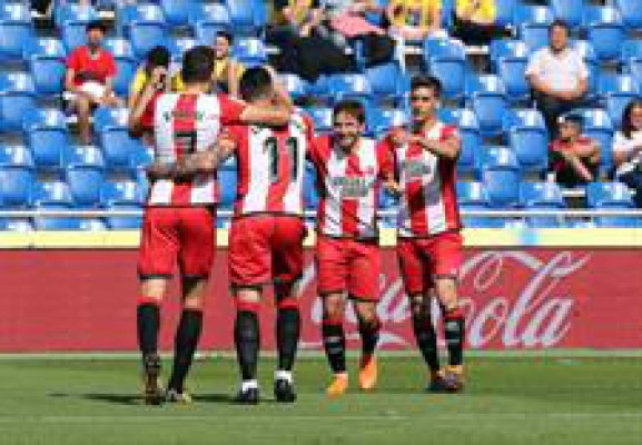 El Girona del 'Choco' Lozano culmina la temporada con triunfo
