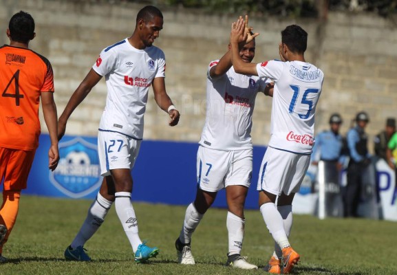 Olimpia cumple y avanza a octavos de final de la Copa Presidente